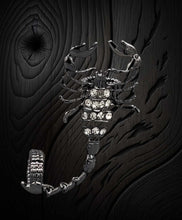 Load image into Gallery viewer, Sting Madness Black Double ring
