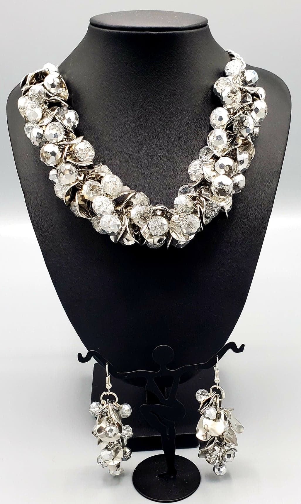 The Haydee 2020 Signature Zi Collection Necklace and Earrings