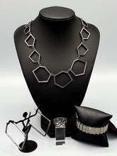Load image into Gallery viewer, &quot;Full Frame&quot;  Black Jewelry Set
