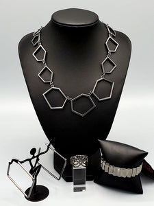 "Full Frame"  Black Jewelry Set