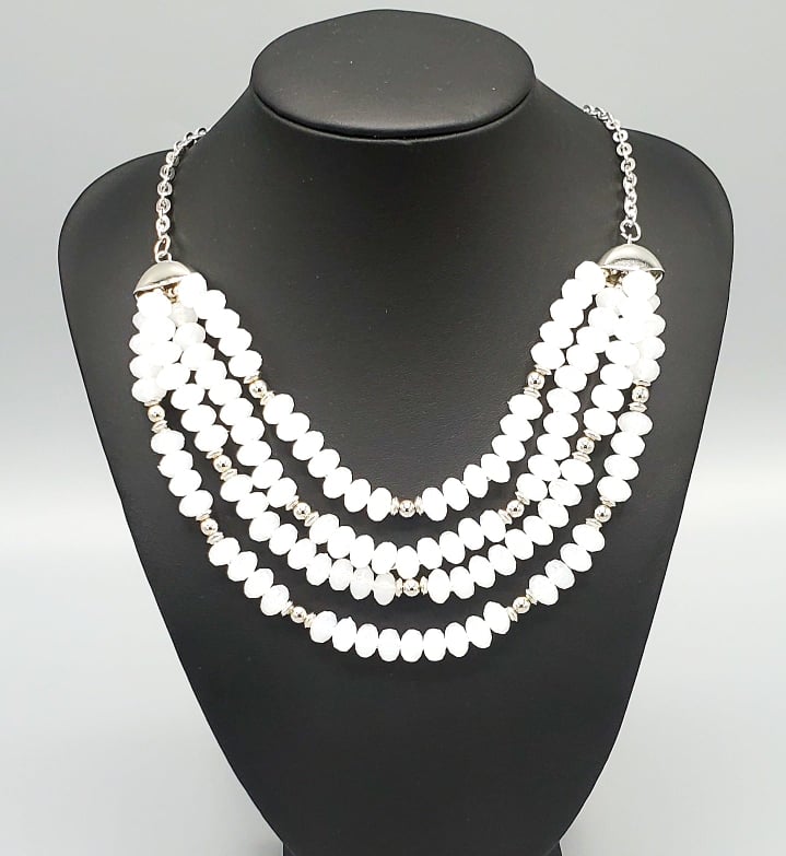 Best POSH-ible Taste White Necklace and Earrings