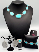 Load image into Gallery viewer, &quot;Simply Santa Fe&quot; Jewelry Set
