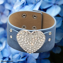 Load image into Gallery viewer, &quot;Heart Flirt&quot; Blue Bracelet
