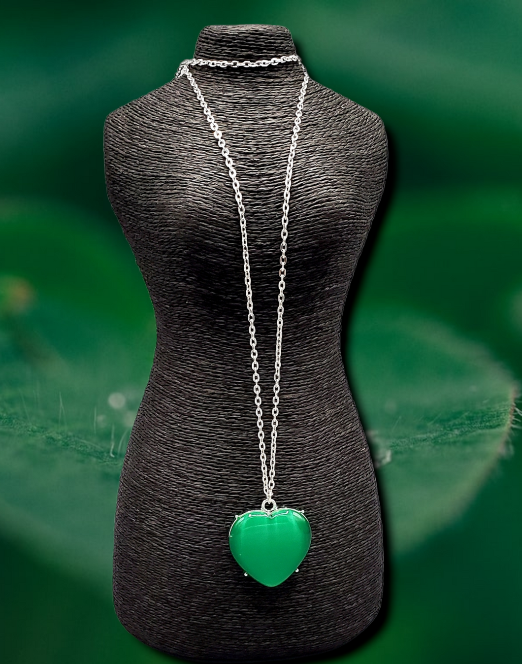 Hearted Glow Green Necklace and Earrings