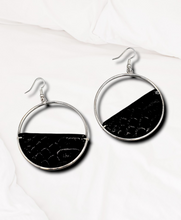 Load image into Gallery viewer, Animal Aesthetic Black Earrings
