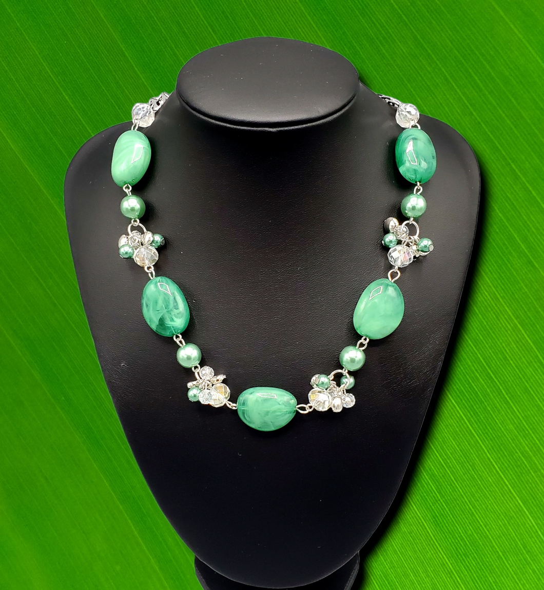 The Top TENACIOUS Green Necklace and Earrings