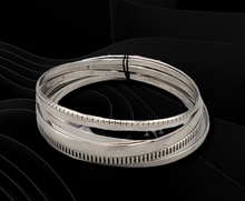 Load image into Gallery viewer, &quot;Gliding Gleam&quot; Bracelet
