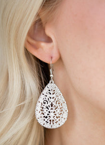Indie Idol White Earrings