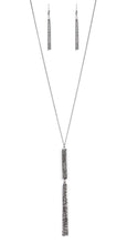 Load image into Gallery viewer, Towering Twinkle Shiny Black Tassel Necklace
