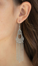 Load image into Gallery viewer, Insane Chain Silver Earrings
