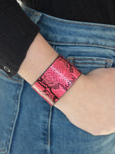 Load image into Gallery viewer, It&#39;s a Jungle Out There Pink Wrap Bracelet
