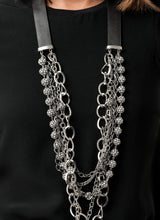 Load image into Gallery viewer, Grunge Necklace and Earrings
