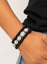 Load image into Gallery viewer, Flawlessly Flattering Black Bracelet
