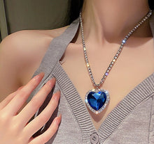 Load image into Gallery viewer, Heart of Royalty Blue Necklace
