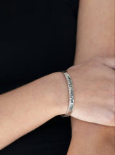 Load image into Gallery viewer, &quot;Be The Change&quot; Bracelet
