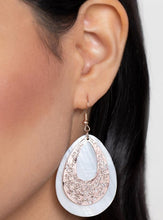 Load image into Gallery viewer, Bountiful Beaches Rose Gold Earrings
