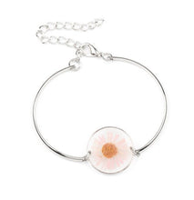 Load image into Gallery viewer, &quot;Cottage Season&quot; Pink Daisy Bracelet
