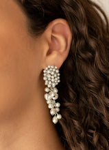 Load image into Gallery viewer, Fabulously Flattering White Pearl Earrings
