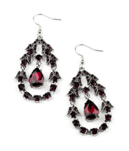 Load image into Gallery viewer, &quot;Garden D&quot; Purple Earrings
