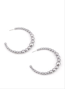 Glamour Graduate Silver Pearl Earrings