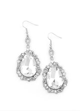 Load image into Gallery viewer, Royal Recognition Bling Earrings
