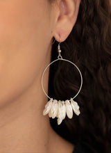 Load image into Gallery viewer, Sailboats and Seashells White Earrings
