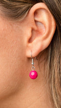 Load image into Gallery viewer, Tic Tac TREND Hot Pink Necklace and Earrings
