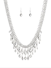 Load image into Gallery viewer, Trinket Trade Silver Necklace and Earrings

